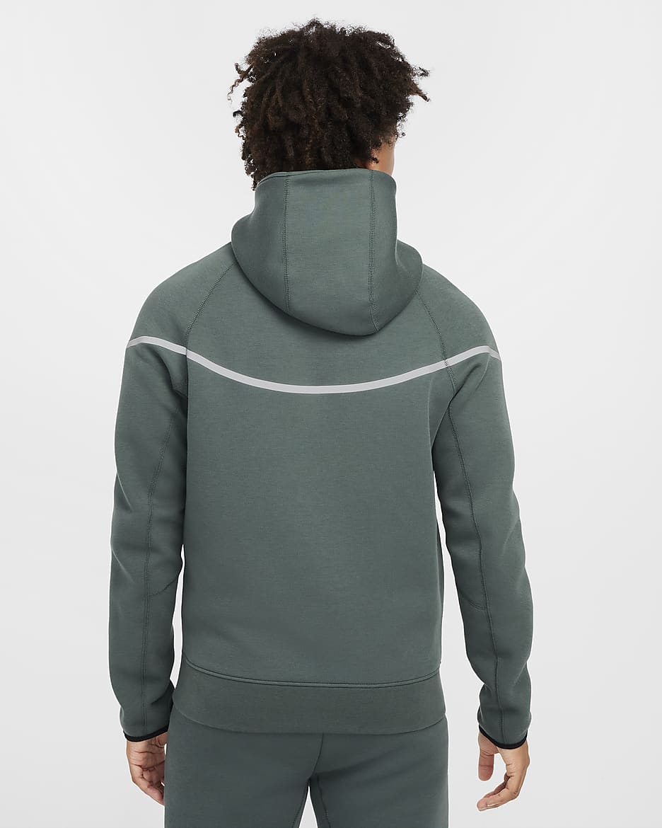 Nike Tech Windrunner Men s Reflective Details Fleece Full Zip Jacket. Nike